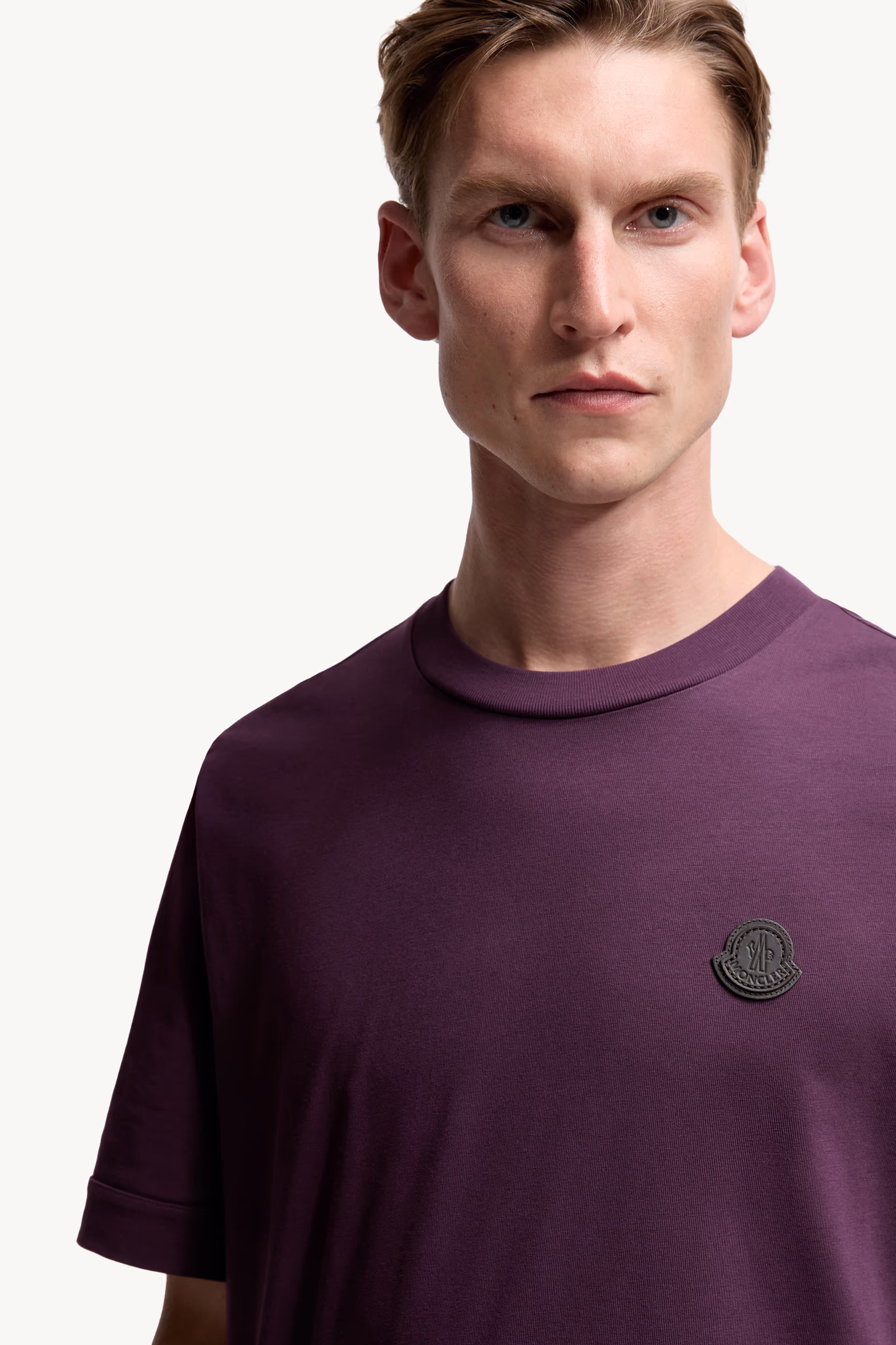 Logo Patch Cotton T-Shirt Men Purple Moncler 6